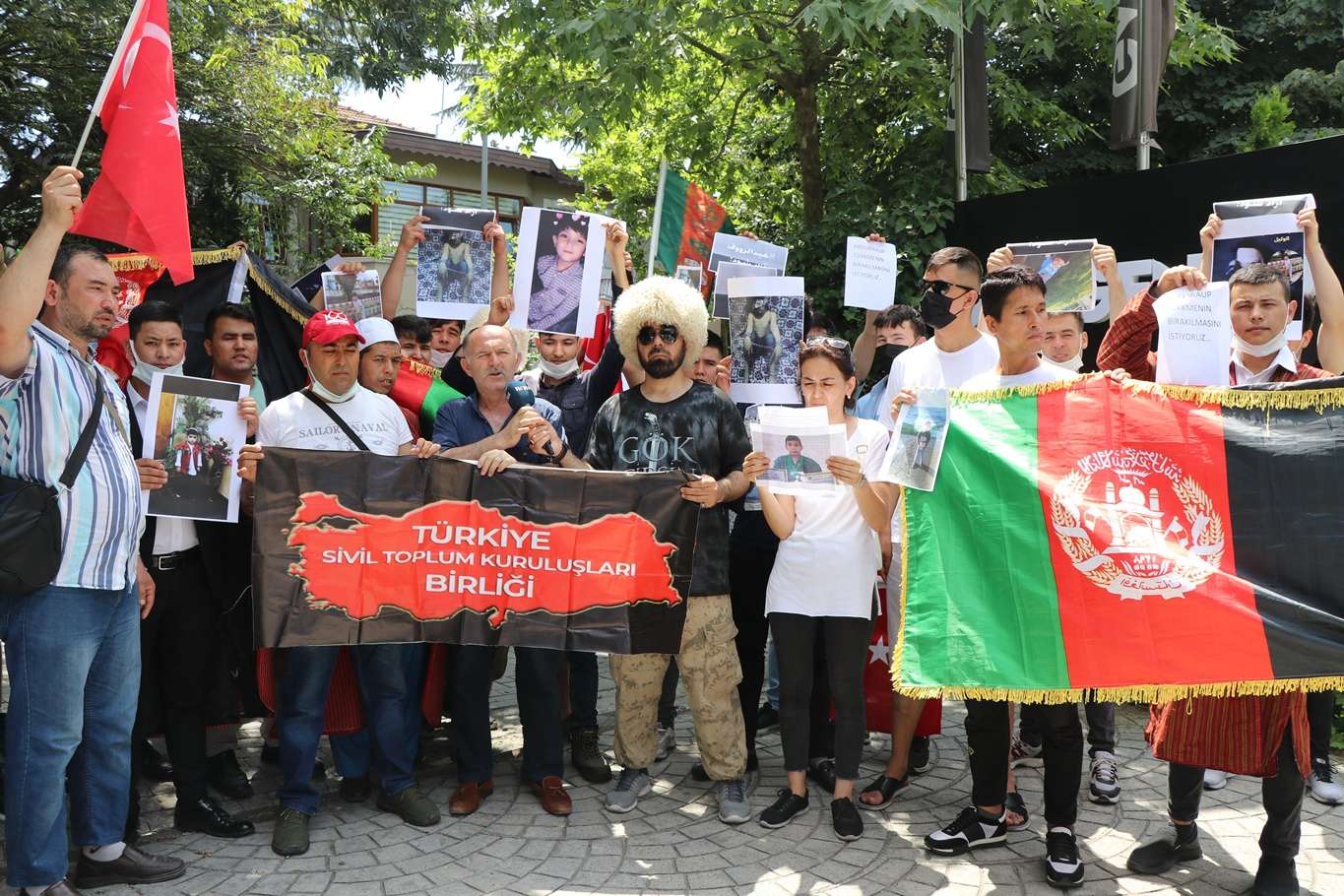 9 aydır bulunamayan çocuk için Türkiye ve Afganistan hükümetine çağrı 9 aydır bulunamayan çocuk için Türkiye ve Afganistan hükümetine çağrı